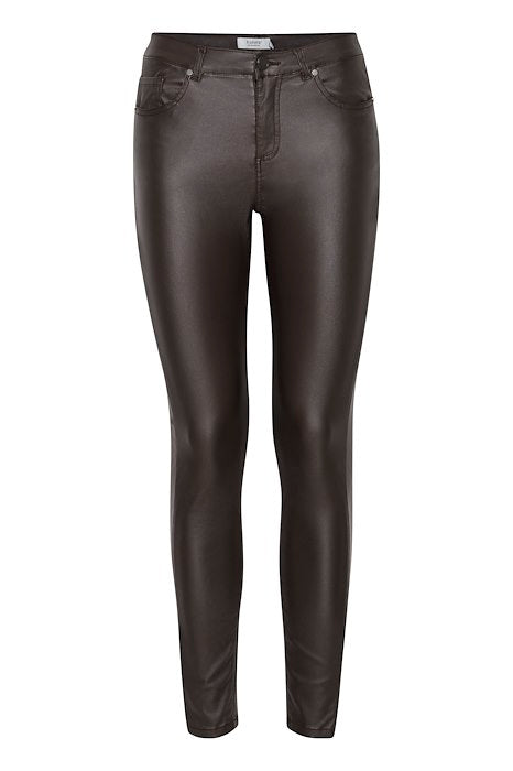 B Young Java Kato Kiko Coated Fitted Jeans in Chocolate